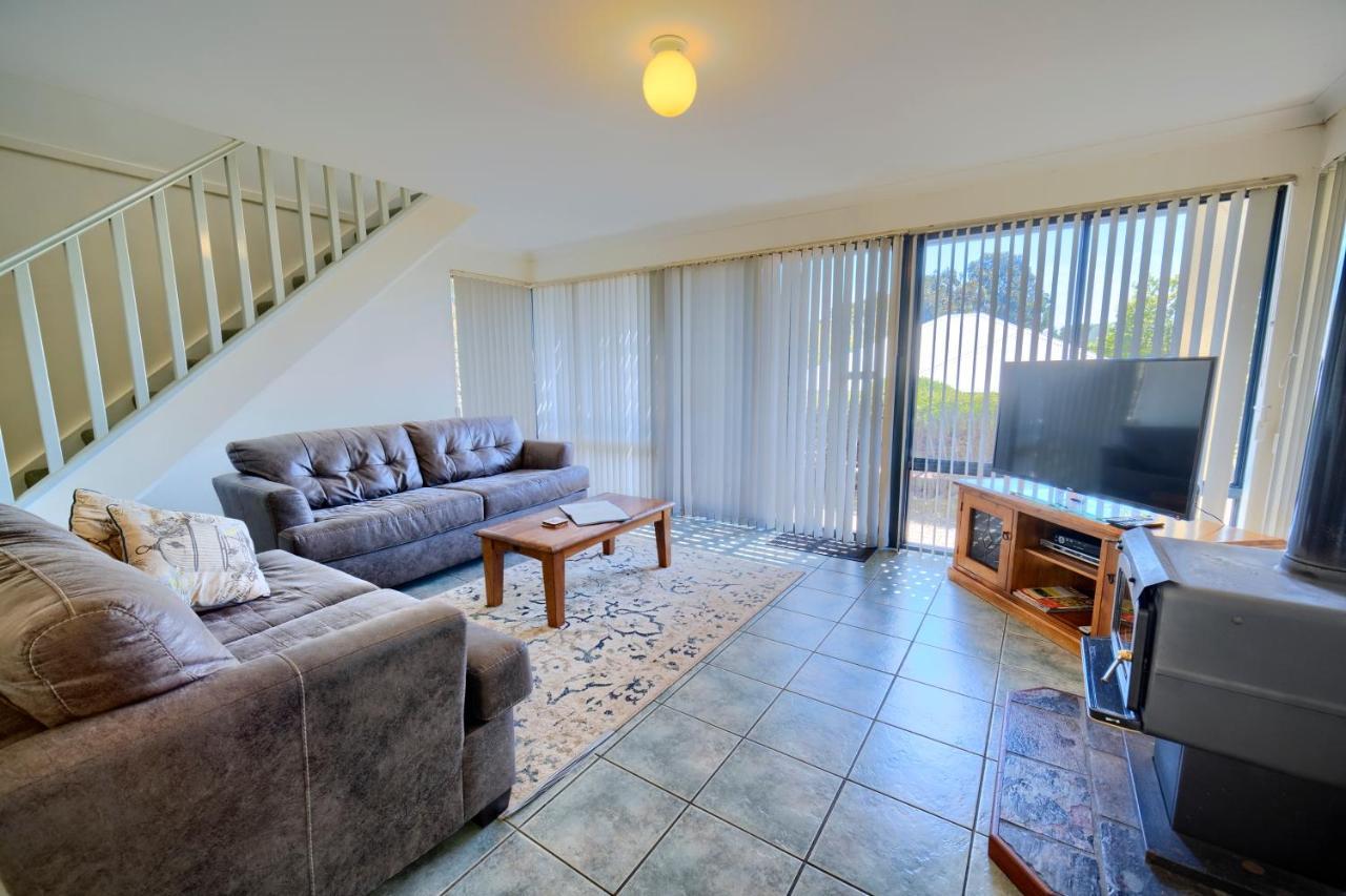 וולפול Bayside Villas מראה חיצוני תמונה