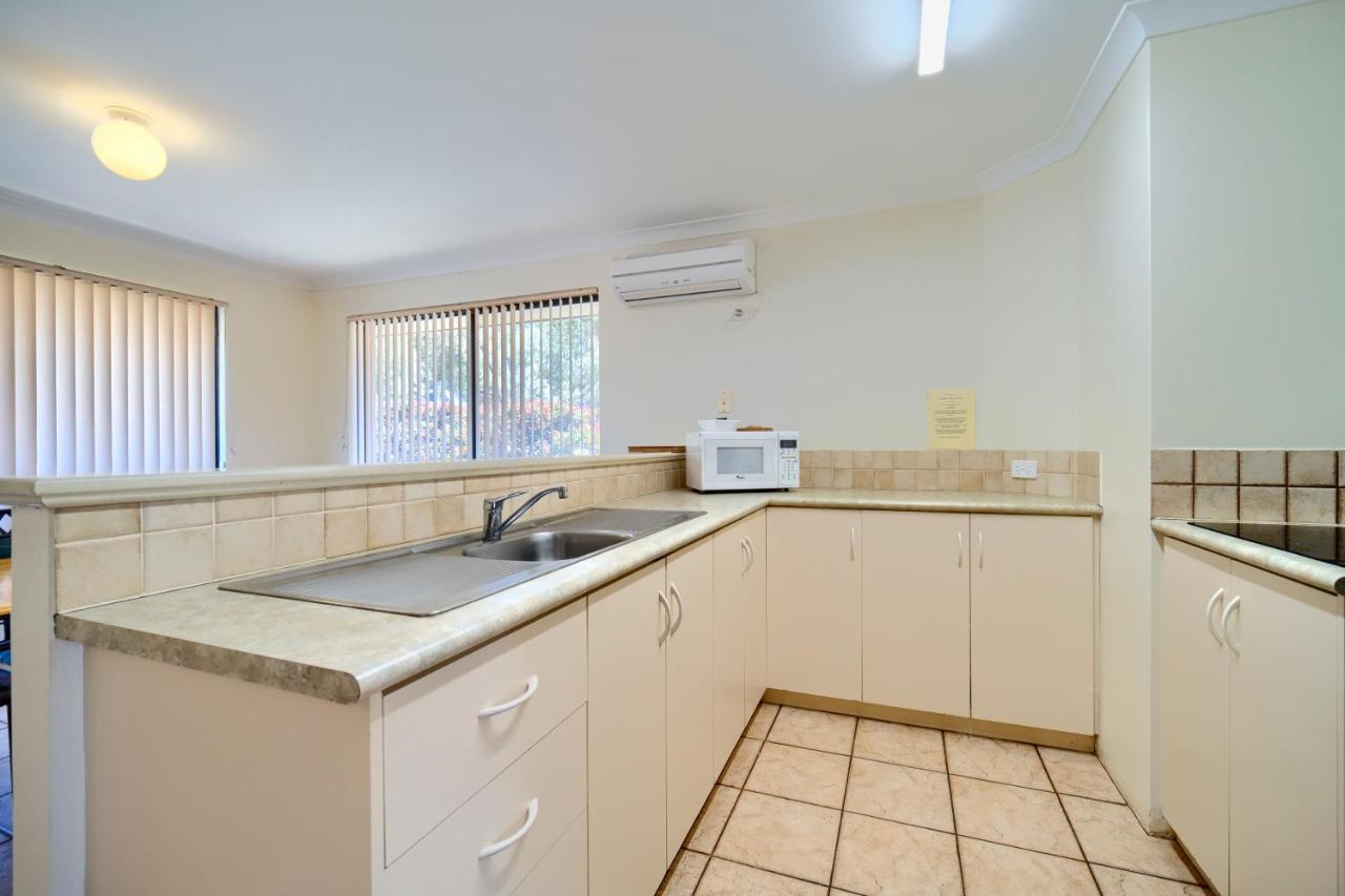 וולפול Bayside Villas מראה חיצוני תמונה
