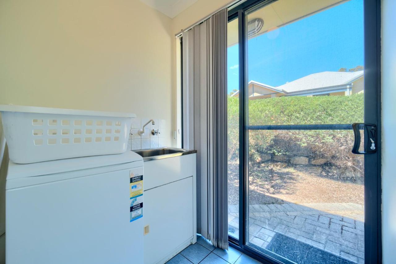 וולפול Bayside Villas מראה חיצוני תמונה